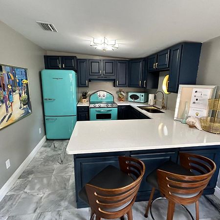 Stylish Bungalow Near Dining, Parks & Entertainment Jacksonville Exterior foto